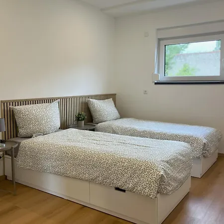 Apartman 2-bedroom At Hahn Airport Bärenbach